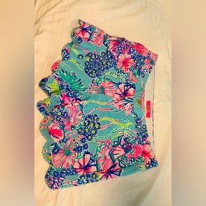 Lily Pulitzer Scallop Short 5”
